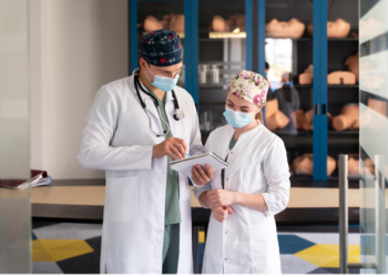 How to Get Your First UAE Healthcare Role Without 10 Years of Experience?